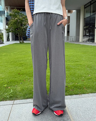 Pintuck stripe banding slacks