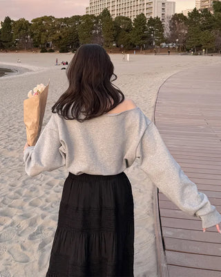 Simple off-shoulder sweatshirt