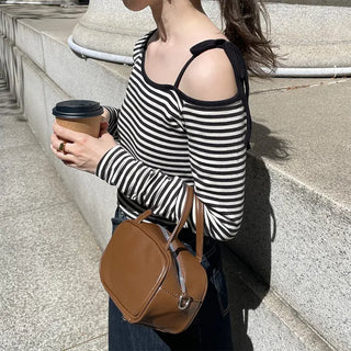 Asymmetrical Shoulder Crop Border T-Shirt