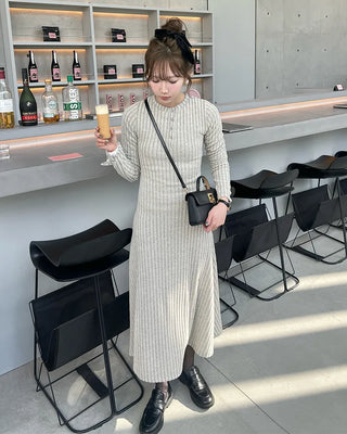 Button-detail ribbed long dress