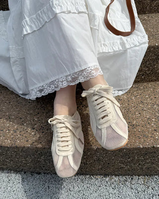 Mesh sneakers