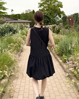Balloon sleeveless midi dress