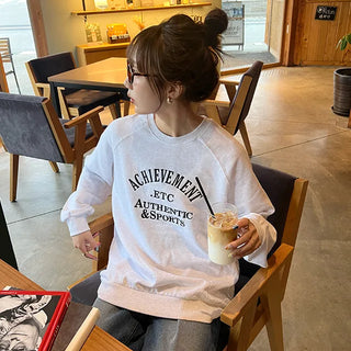 Raglan Sleeve Lettering Sweatshirt