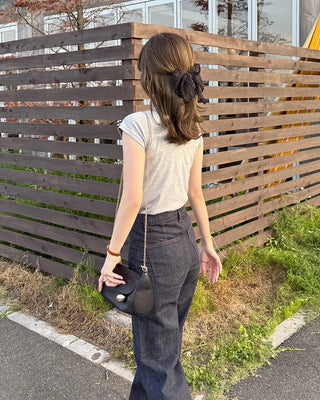 Lettering One-Shoulder Short-Sleeve T-Shirt