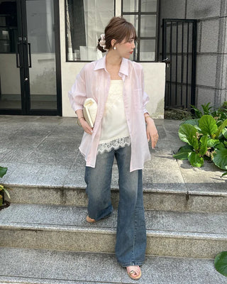 Loose-fitting pocket point sheer shirt