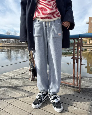 Fleece easy pants with pocket patch