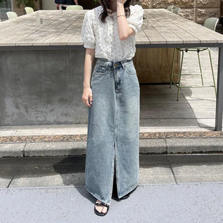 Flower pattern short-sleeved blouse