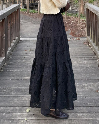 Perforated lace long skirt