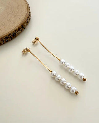 Pearl drop earrings