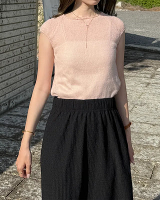 Simple summer short-sleeved knit