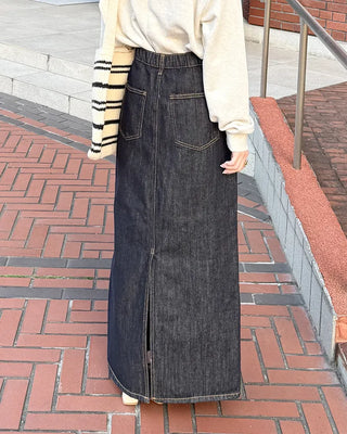 Non-faded H-line denim skirt