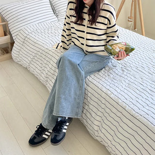 High-waisted bootcut denim pants