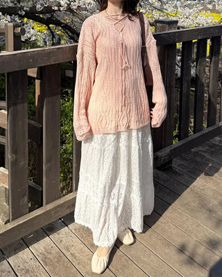 Lace punched long skirt