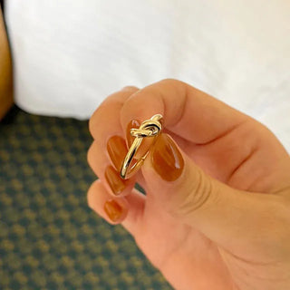 luna knots ring