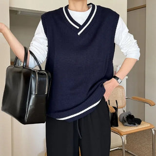 V-neck knit vest