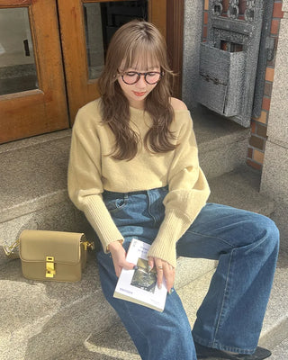 Asymmetrical Shoulder Loose Fit Knit