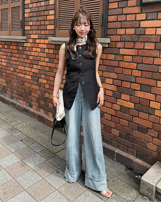 Boat neck linen vest