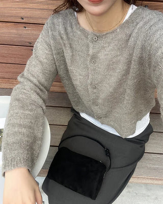 Simple round neck cropped cardigan