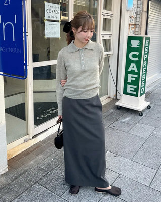 Simple half-open collar knit