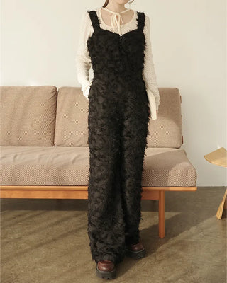 (ORIGINAL) Heart Neck Feather Jumpsuit