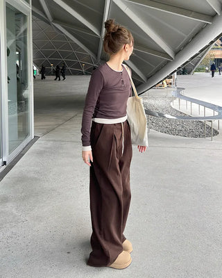 Half-open neck slim-fit layered t-shirt