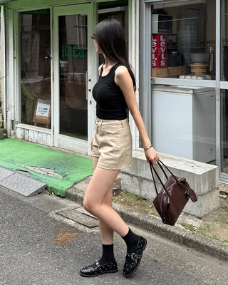 Stud belt flat shoes