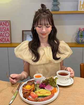 Organza Volume Off-Shoulder Blouse