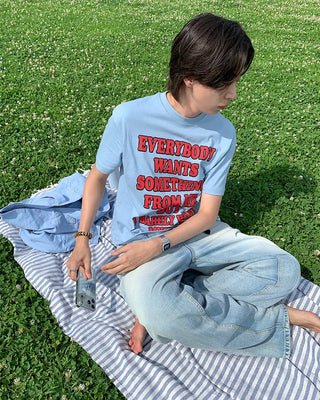Color lettering cropped short-sleeved T-shirt
