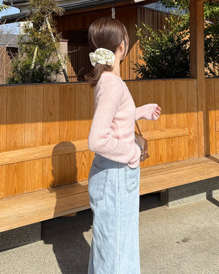 Half-open button ribbed knit