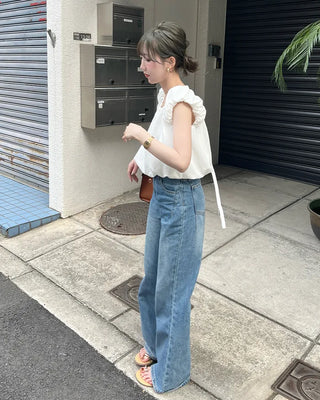 Shoulder puff shirring blouse