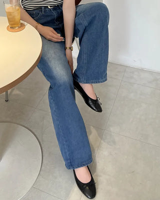 Ribbon flat shoes