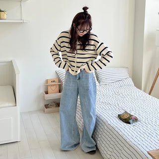 High-waisted bootcut denim pants