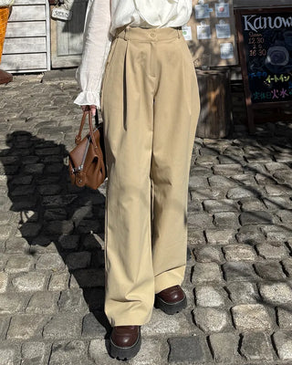 Classic pleated wide slacks