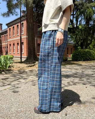 Wide-fit check easy pants