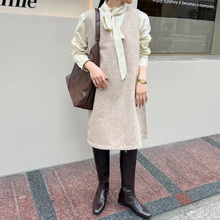 Ribbon tie blouse