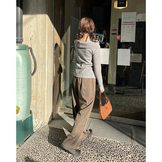 Off-shoulder button knit