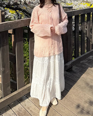 Lace punched long skirt
