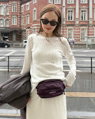 Flower pattern long-sleeved T-shirt