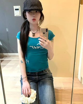 Lettering off-shoulder short-sleeved T-shirt