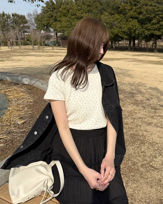 Flower pattern T-shirt