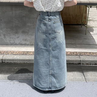 Front slit denim long skirt