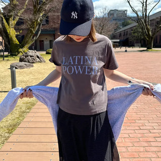 LATINA Lettering T-shirt