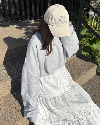 Lace Shoulder Point Sweatshirt