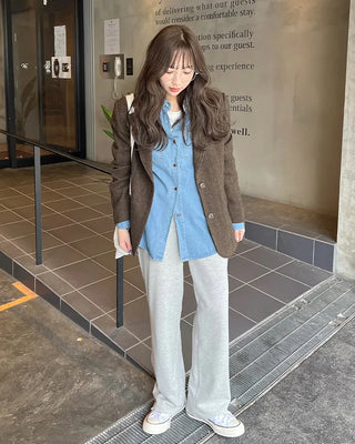 Patch pocket denim shirt
