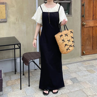 Ribbon-point rattan handbag