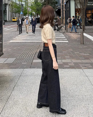 Round neck cable knit short sleeve knit