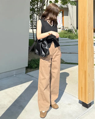 Classic V-neck knit vest
