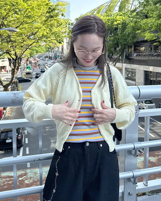 Mini pendant V-neck cardigan