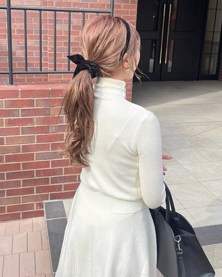 Basic turtleneck knit