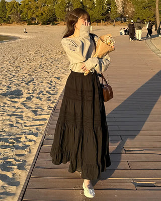 Lace tiered long skirt